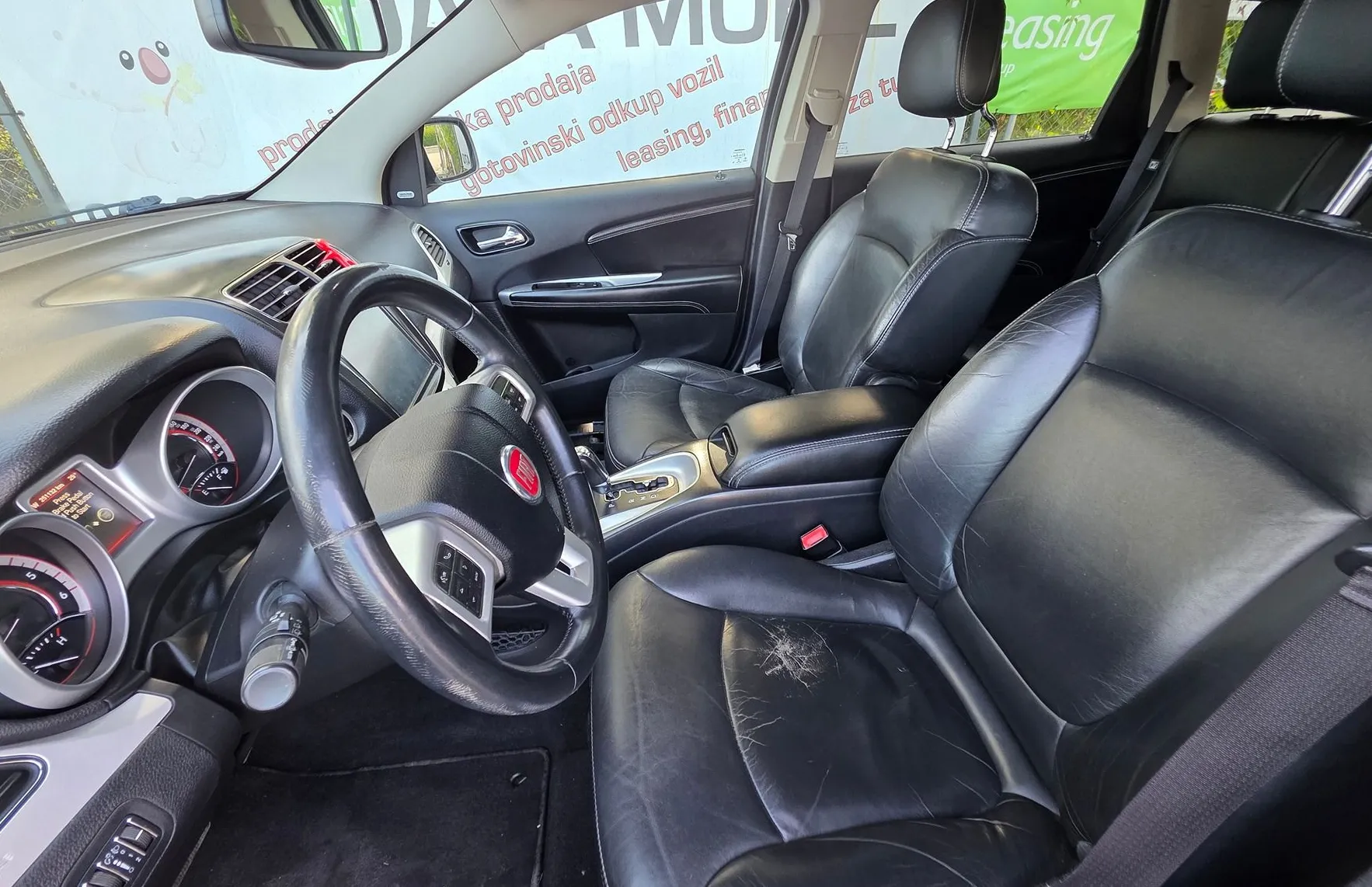 Zunanja slika - Fiat Freemont - 4x4 2.0 MULTIJET AVT. ALU PLATIŠČA-NAVI-USNJE - 12