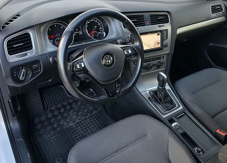 Zunanja slika - VW Golf - Variant 2.0TDI DSG Comfortline ACC•NAVI•PARK-SENZORJI•17C• - 5