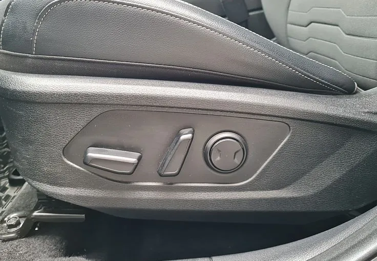 Zunanja slika - KIA Sportage - 1.6 T-GDi 110kW EX Style. M T - 10