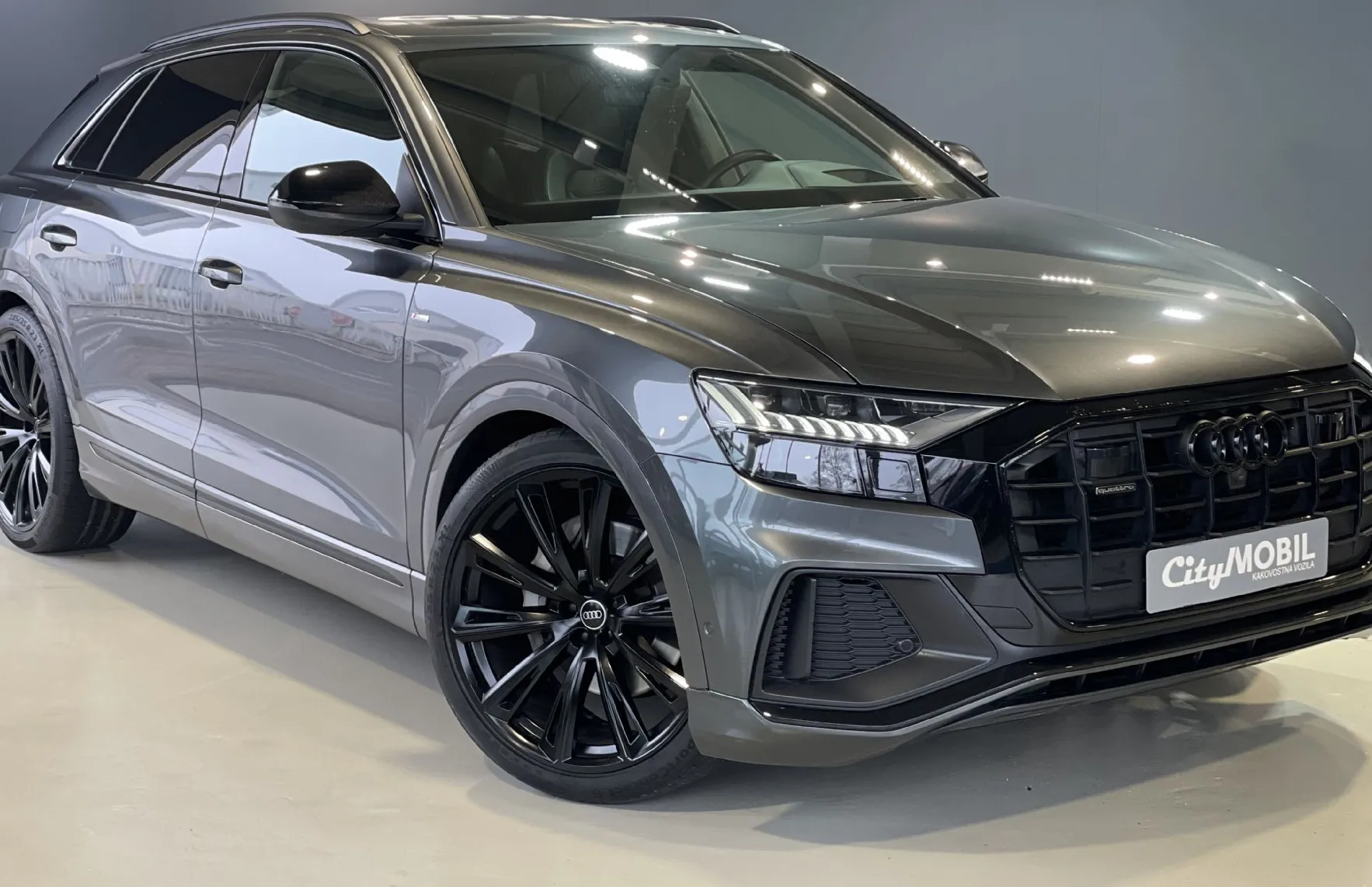 Zunanja slika - Audi Q8 - 50TDI-S LINE-QUATTRO-HEAD UP-PANO-SOFT-NAVI-ZRAČNO - 2