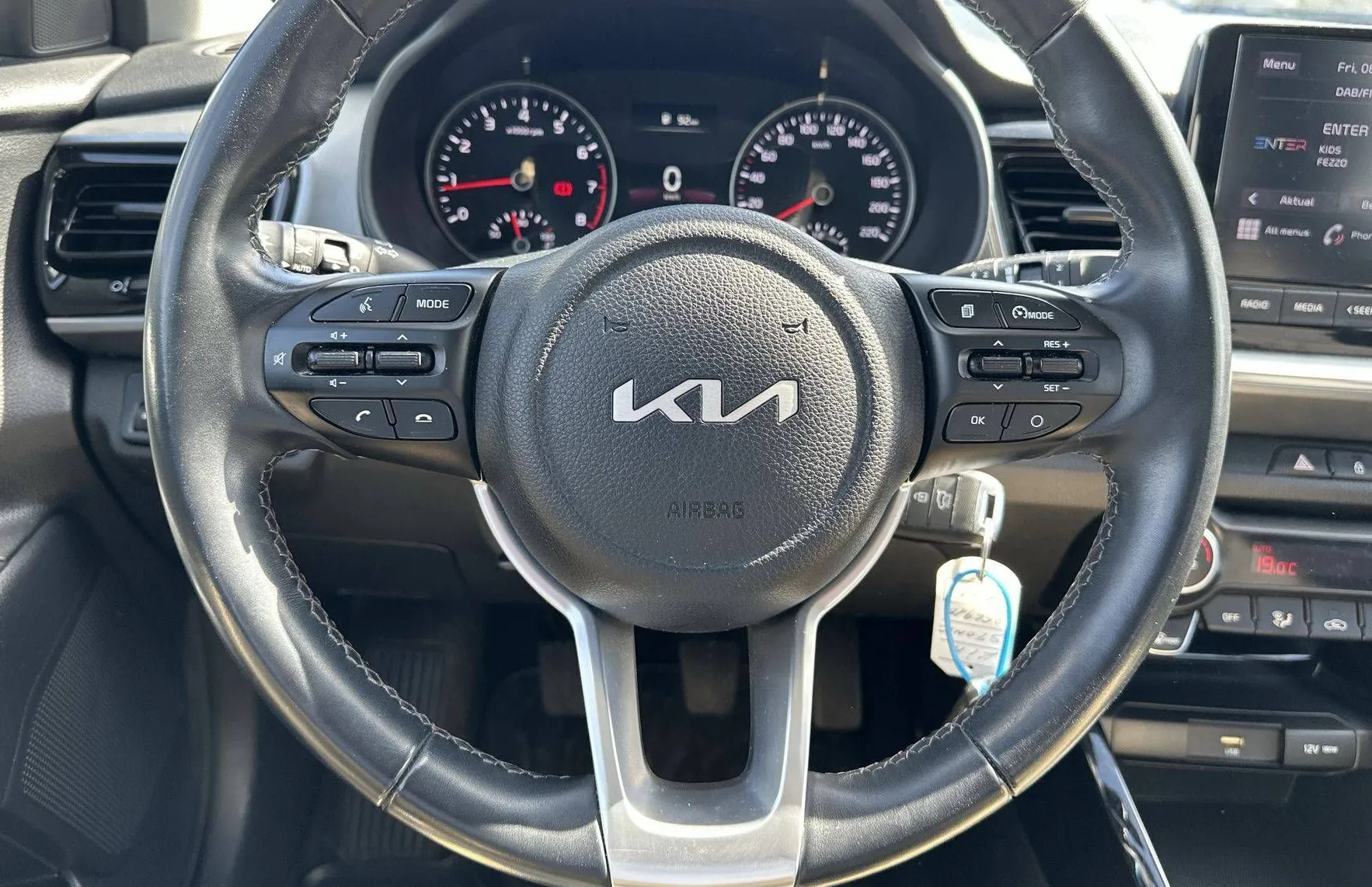 Zunanja slika - KIA Stonic - 1.2 DPI LX Urban ISG - 15