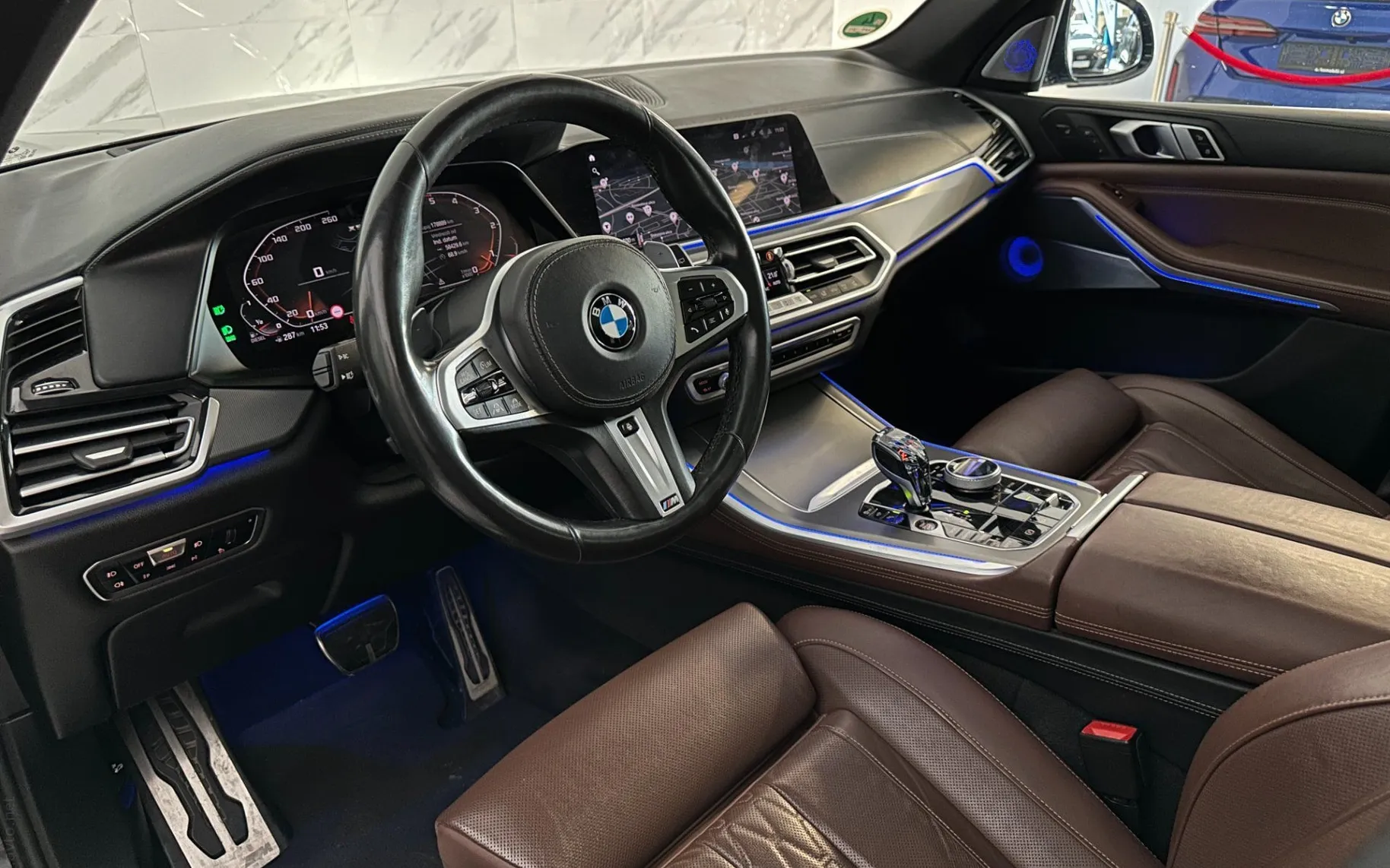 Notranja slika - BMW serija X5: - M50d|xD|SkyL|Masaža|Zračno|Hlaj|Bowers|360K|Klju - 8