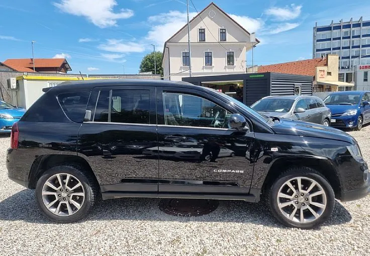 Zunanja slika - Jeep Compass - 4x4 2.2 CRD Limited - HITRI KREDIT BREZ POLOGA - 5