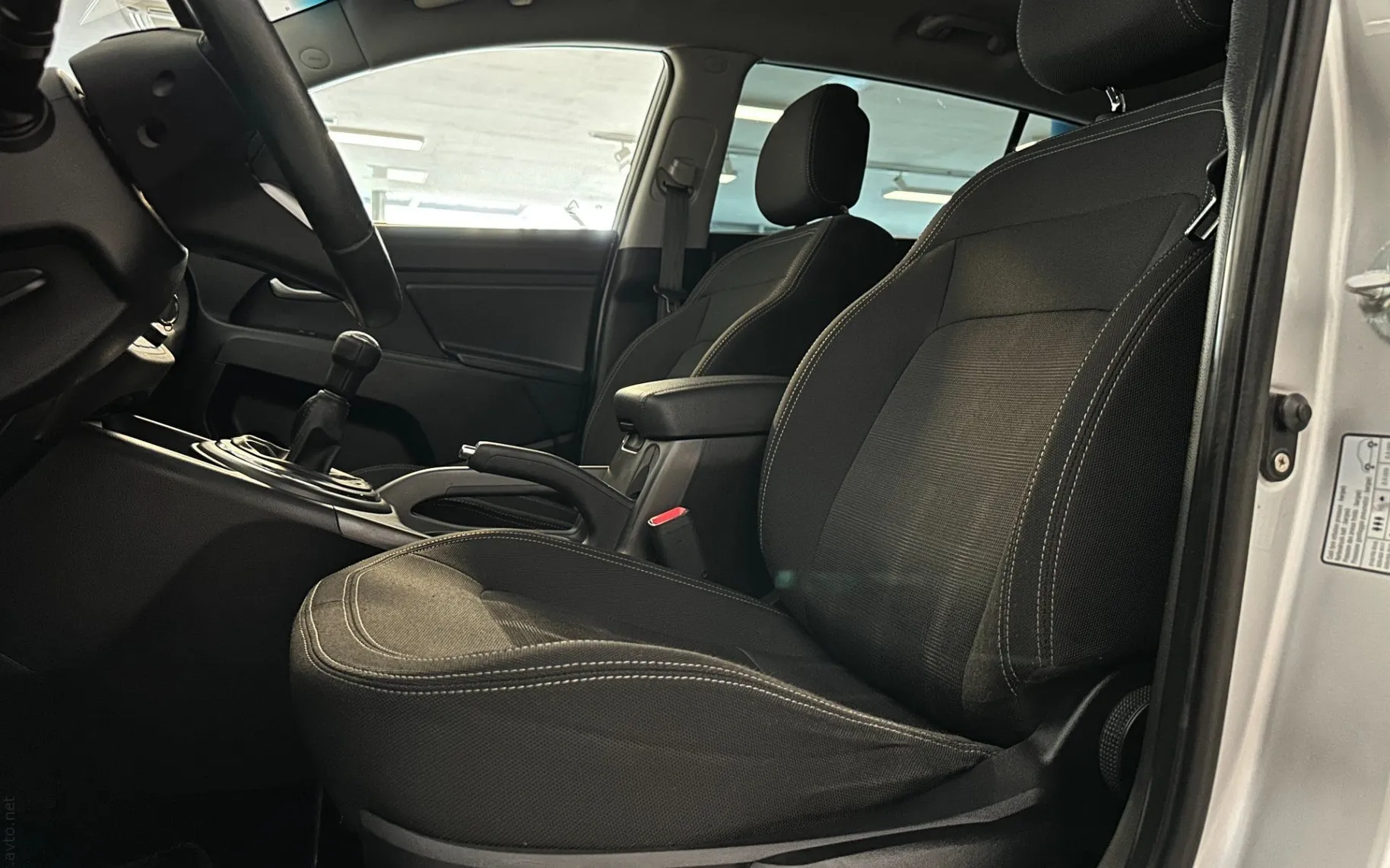 Notranja slika - KIA Sportage - 2.0 Active - Slovensko vozilo... - 8