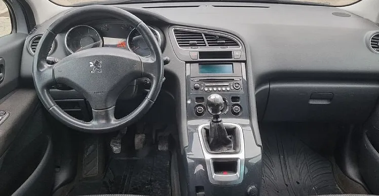 Zunanja slika - Peugeot 5008 - 1.6 HDI - 7