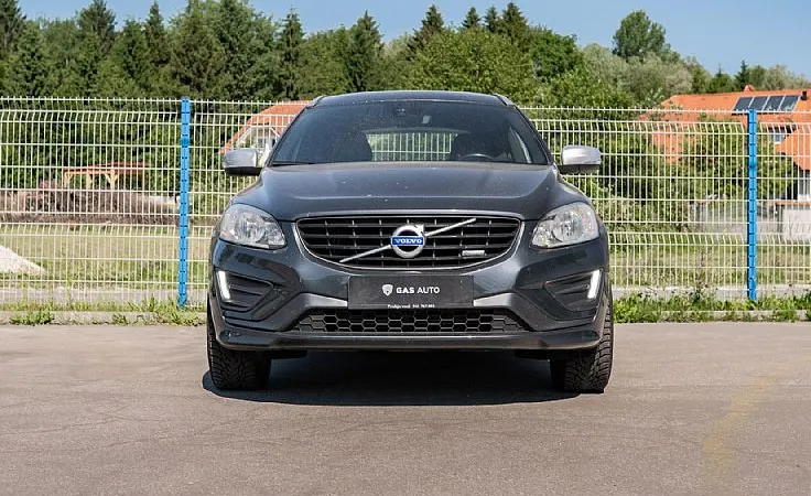 Zunanja slika - Volvo XC60 - D4 R-Design - 2