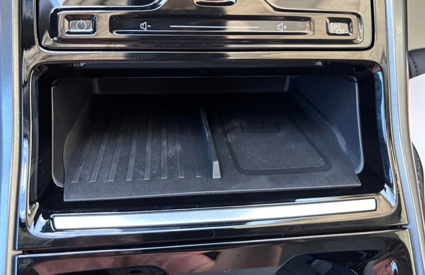 Zunanja slika - Ford Explorer - EV dvojni elektromotor 79 kWh 340PS AWD - 19