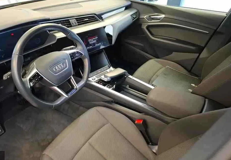 Zunanja slika - Audi e-tron - quattro 55 300kW.NEMŠKI.SAMO 27.000 KM.2023 LETNIK - 15