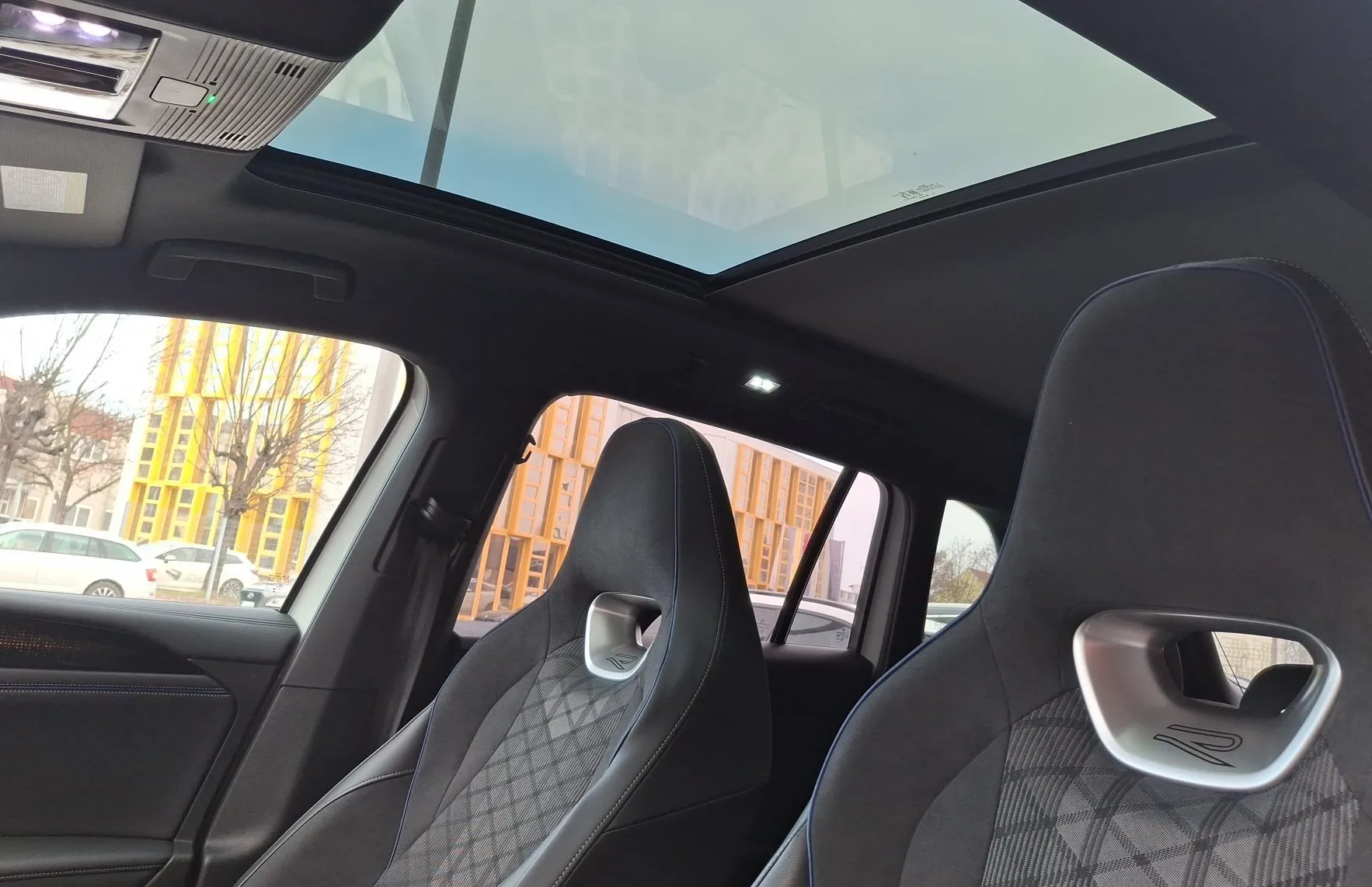 Zunanja slika - VW Tiguan - 2.0 TDI DSG 4JOY 150KM - 14