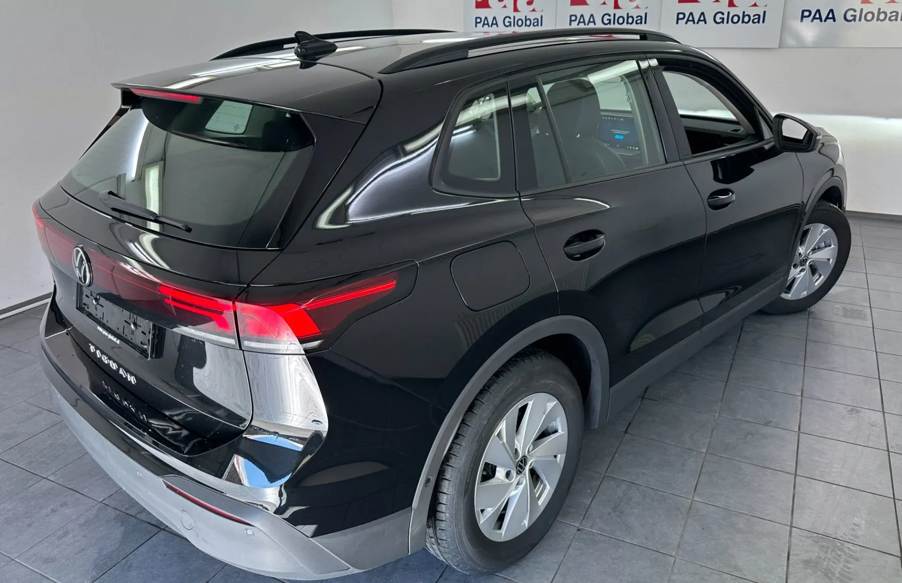 Zunanja slika - Volkswagen Tiguan - 2.0 TDI DSG Life 110kW.KAMERA.NAVI.LED.ACC.TOP - 3