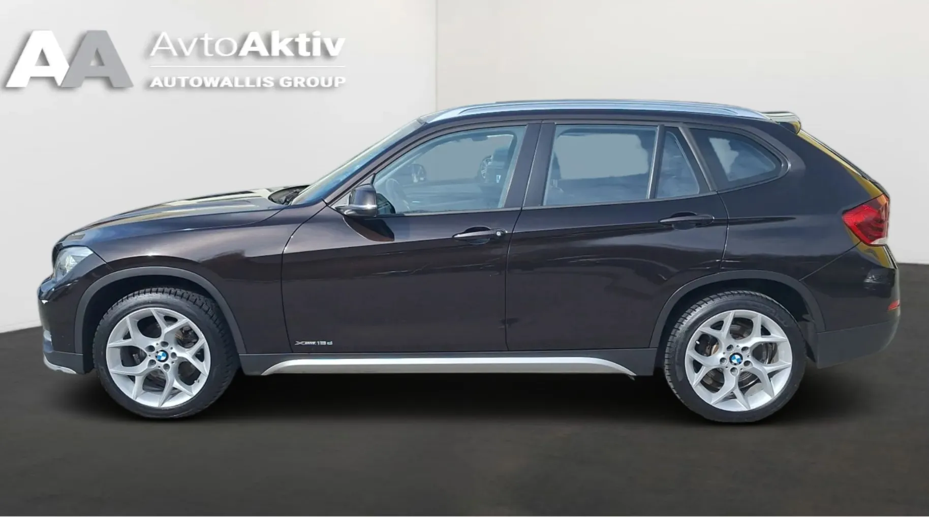 Zunanja slika - BMW X1 - serija :  xDrive18d xLine AUT. 1.lastnik SLO - 2
