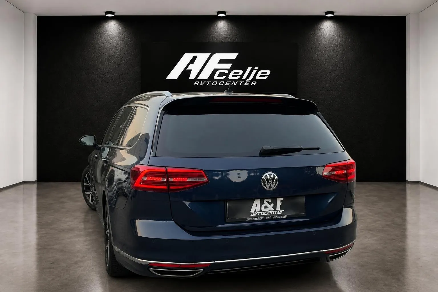 Notranja slika - Volkswagen Passat Variant - 1.6 TDI-VIRTUAL-NAVI-FUL LED-LIZING ZA TUJCE- - 7