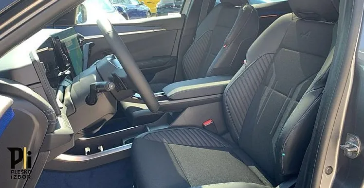 Zunanja slika - Renault Scenic E-tech - Esprit Alpine 220 Long Range - 12