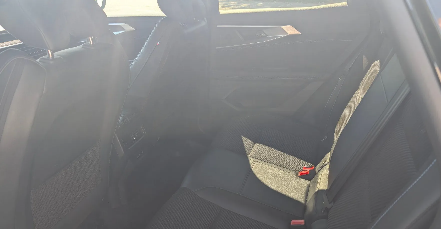 Zunanja slika - Renault Austral - TCe 160 Mild hybrid ESPRIT ALPINE  SAMO 15500KM - 8