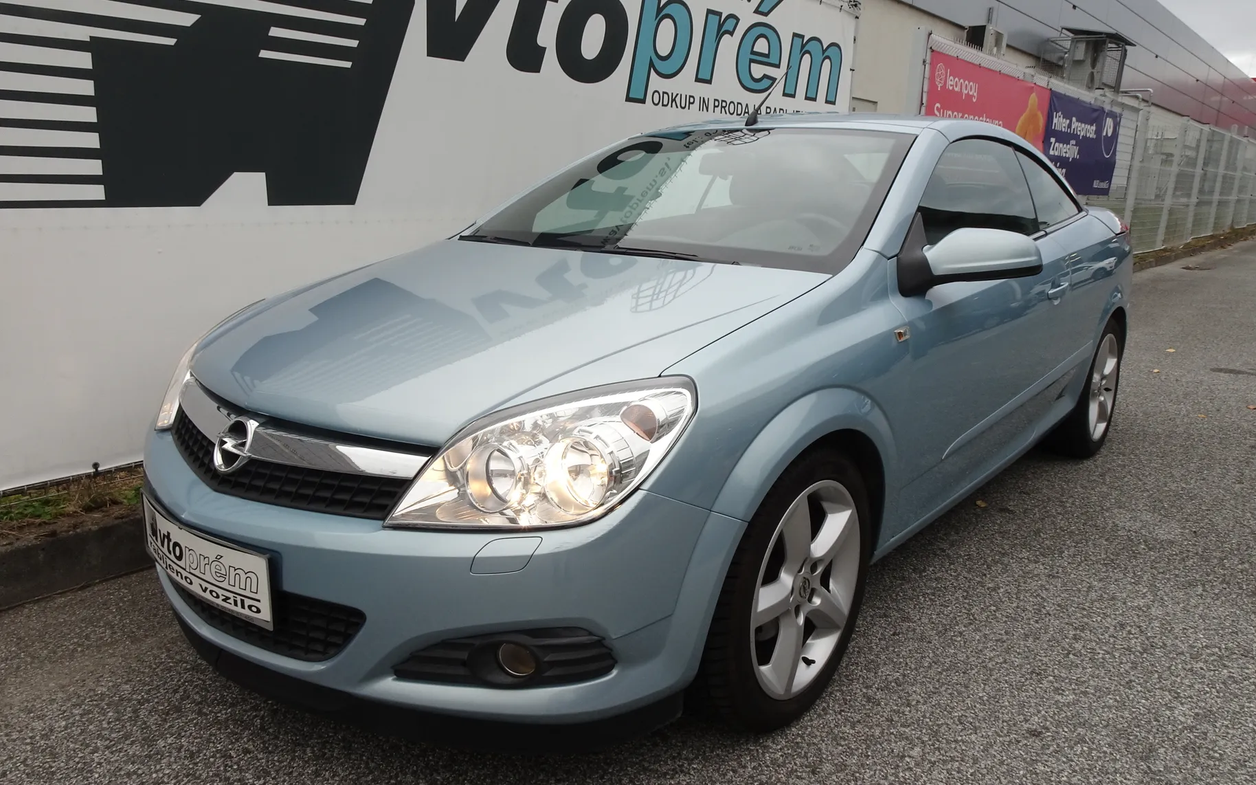 Zunanja slika - Opel Astra - TwinTop 1.8 16V ODLIČNA SAMO 74.900KM FINANCIRANJE - 1