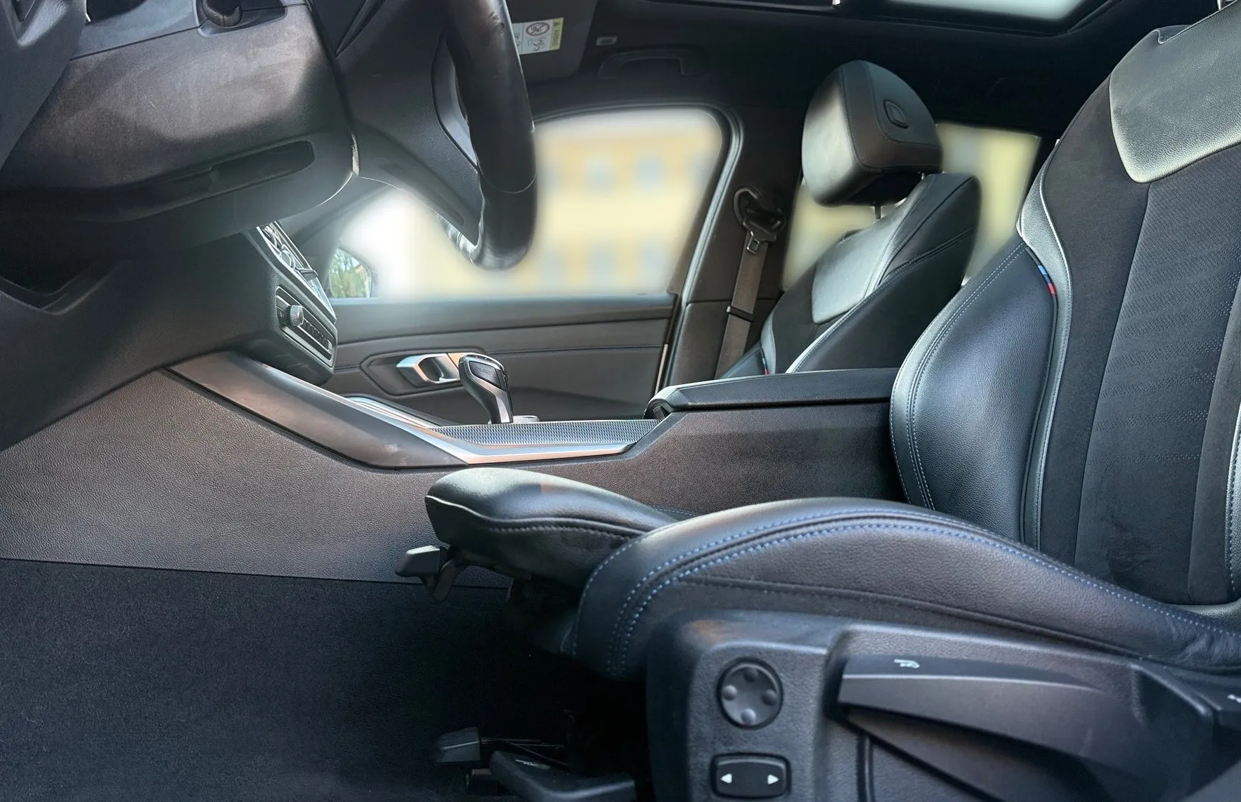 Zunanja slika - BMW Serija 3 - Touring: 330d Touring Avt. M PAKET PANO RADAR NAVI PDC K - 15