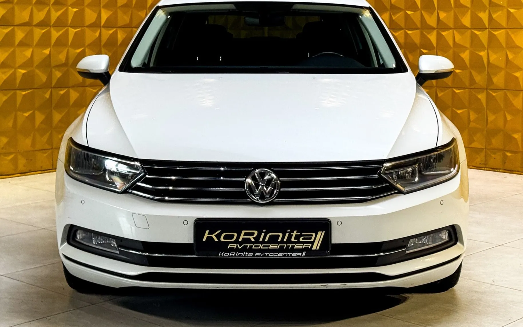 Zunanja slika - Volkswagen Passat Variant - 2.0 TDI AUT.-PERLA-KLJUKA-MASAZA-GRETJE-RADAR... - 4