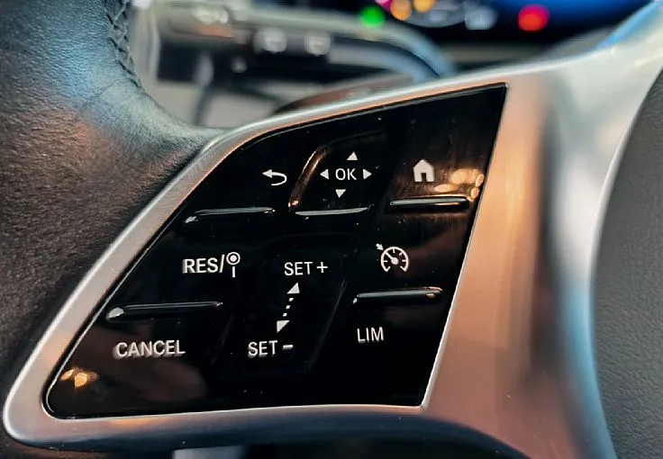 Zunanja slika - Mercedes-Benz GLA-Razred - 180 7DCT-NAVI-KAM-DAB-AVT.PRT-LED-DAB-VIDEO - 10