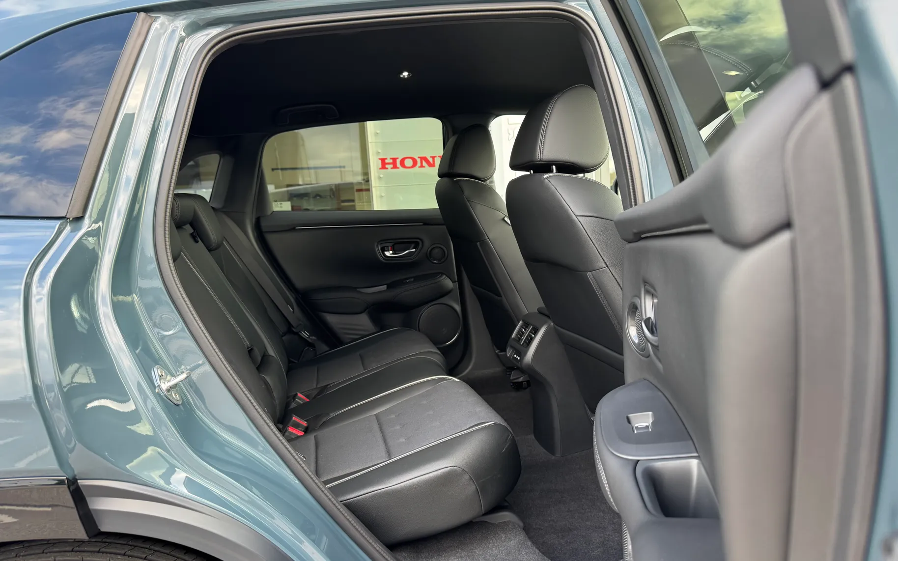 Zunanja slika - Honda ZR-V - 2.0E|HEV|SPORT|ACC|BOSE|NAVI|AKCIJA 4.000€-ZALOGA - 13
