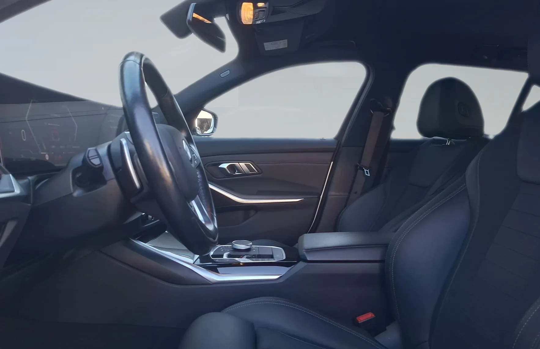 Zunanja slika - BMW Serija 3 - Touring: 318d Touring Avt. - 7