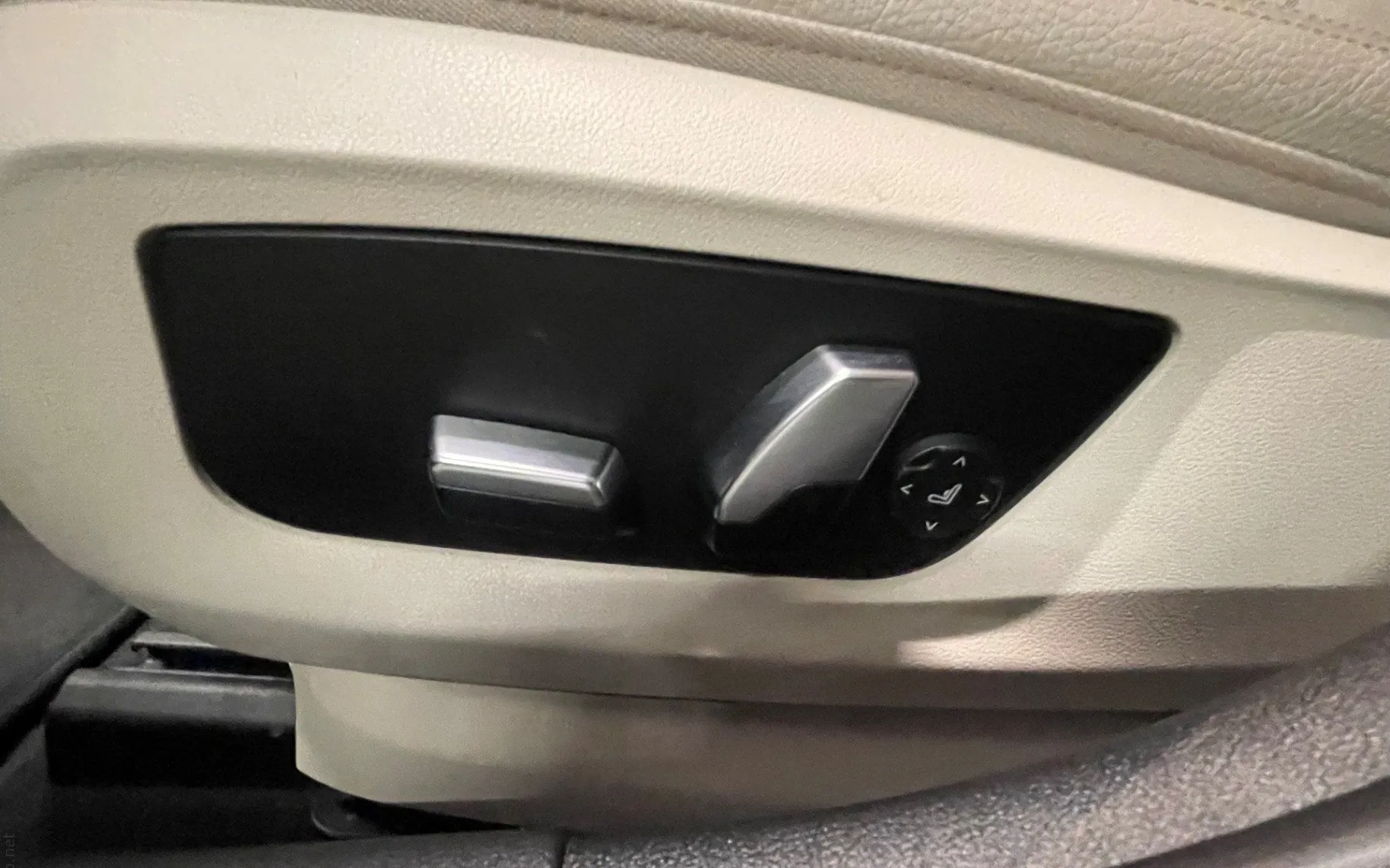 Zunanja slika - BMW Serija 5 - 530d xDrive Touring Avt. LED.NAVI.KAMERA.OGR.SEDEŽ - 27