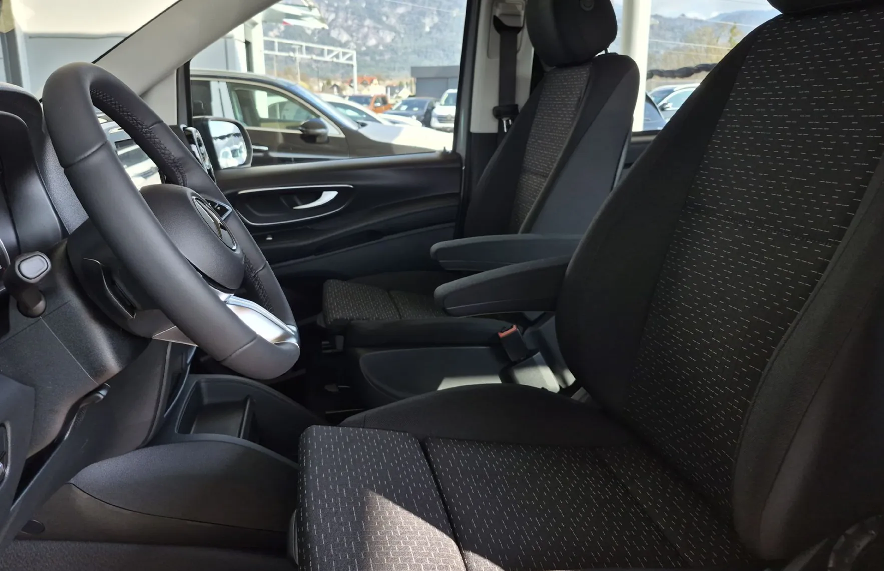 Zunanja slika - Mercedes-Benz Vito - MIXTO 116 CDI PRO dolgi - 12
