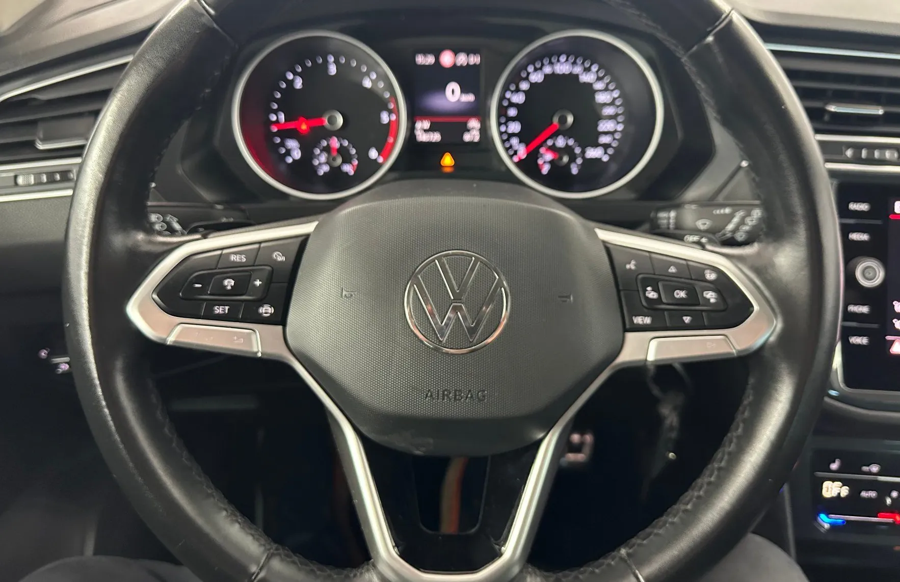 Zunanja slika - Volkswagen Tiguan - 2.0 TDI 110kW.NEMŠKI+4ALU.NAVI.AUT.GRET.SED.LED - 9