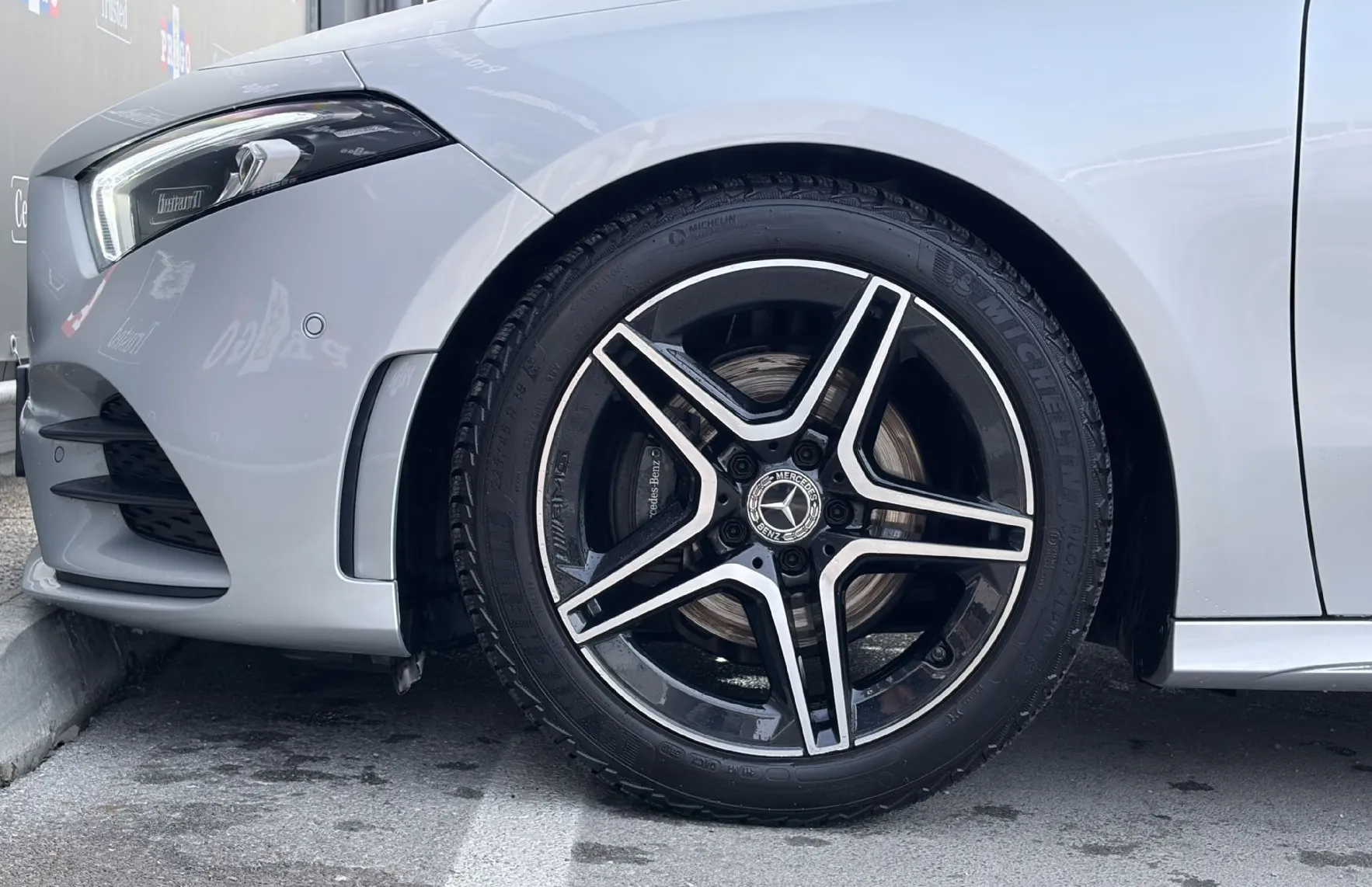 Zunanja slika - Mercedes-Benz A-Razred - A 180d AMG Line Avt. - 5