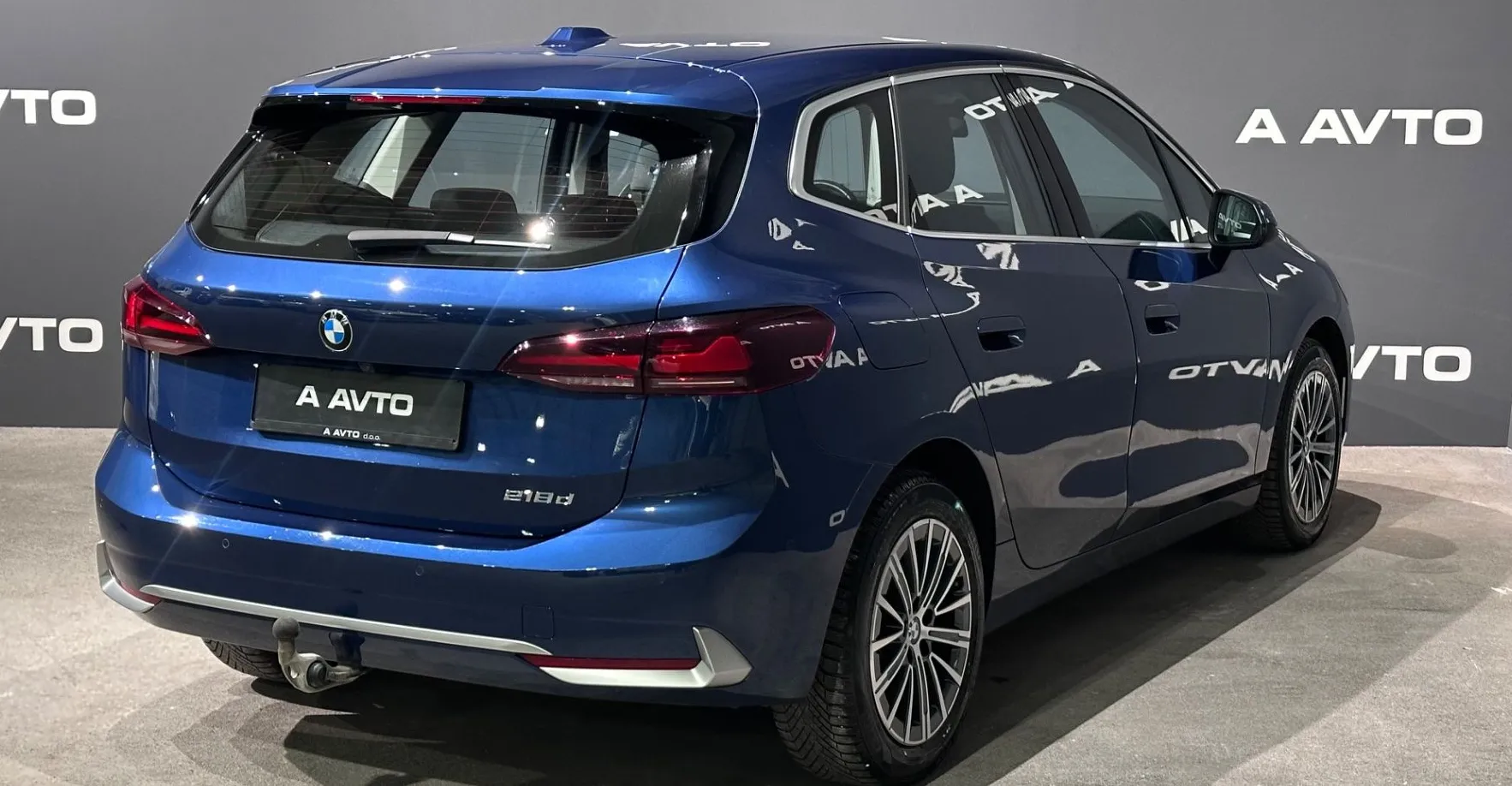 Zunanja slika - BMW Serija 2 - Active Tourer: 218d Active Tourer Luxury Line Avt.-KAMER - 6