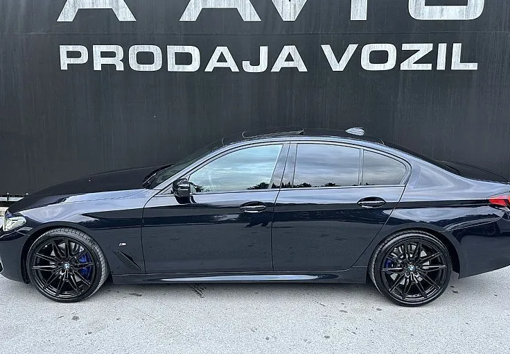 Zunanja slika - BMW Serija 5 - : 540d xDrive ADAPTIVE-LASER-STR.OKNO-HARMAN-KAM360 - 4