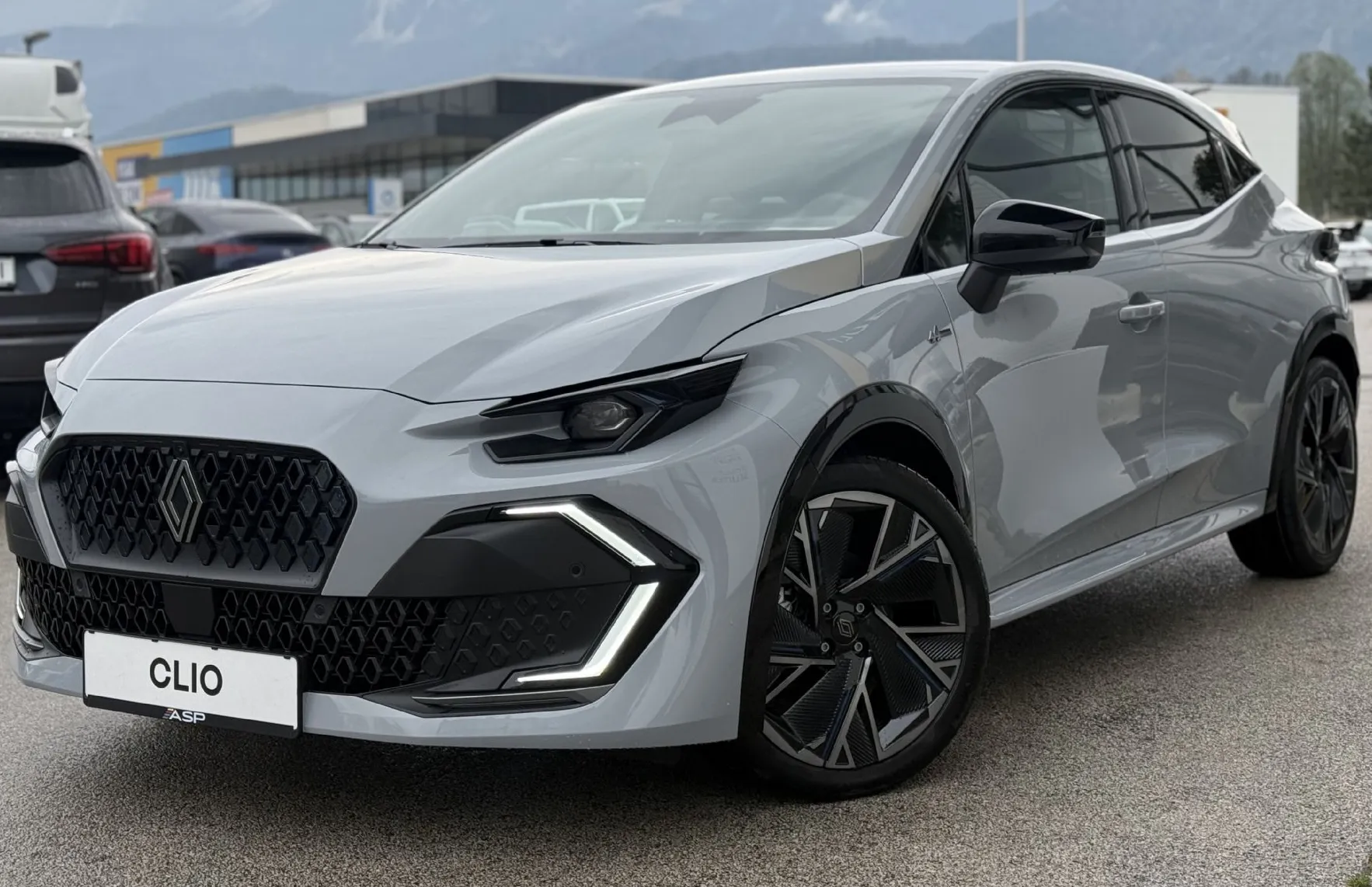 Zunanja slika - Renault Clio - E-Tech 160 ESPRIT ALPINE - 3