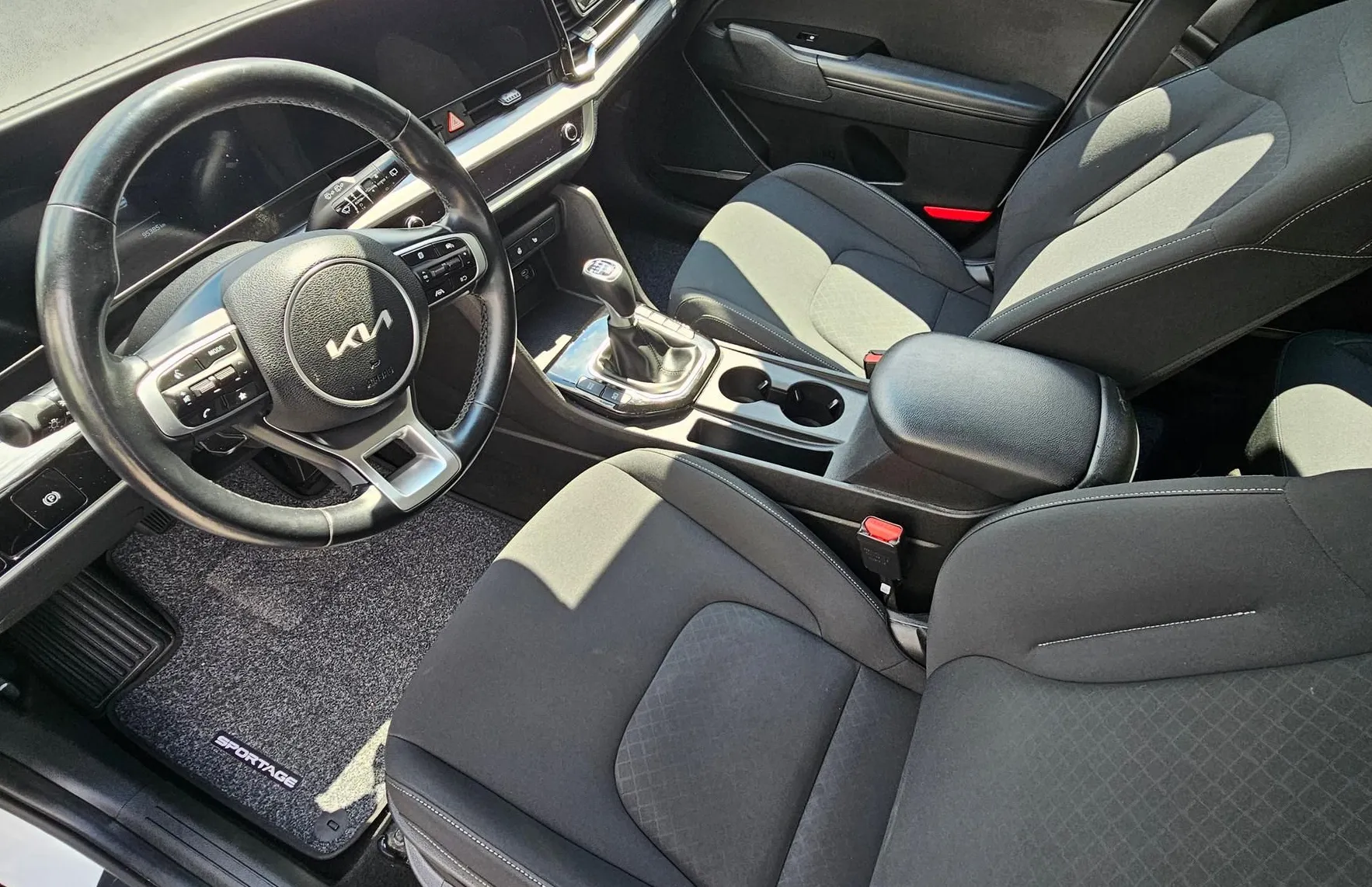 Zunanja slika - KIA Sportage - 2WD 1.6 T-GDI LX Fresh- Le 89.000km-1.LAST.-ODLIČE - 3