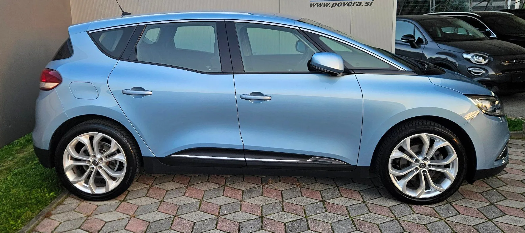 Zunanja slika - Renault Scénic - Scenic TCe 115 Zen+SLO poreklo+20 Col+ Priklop - 4