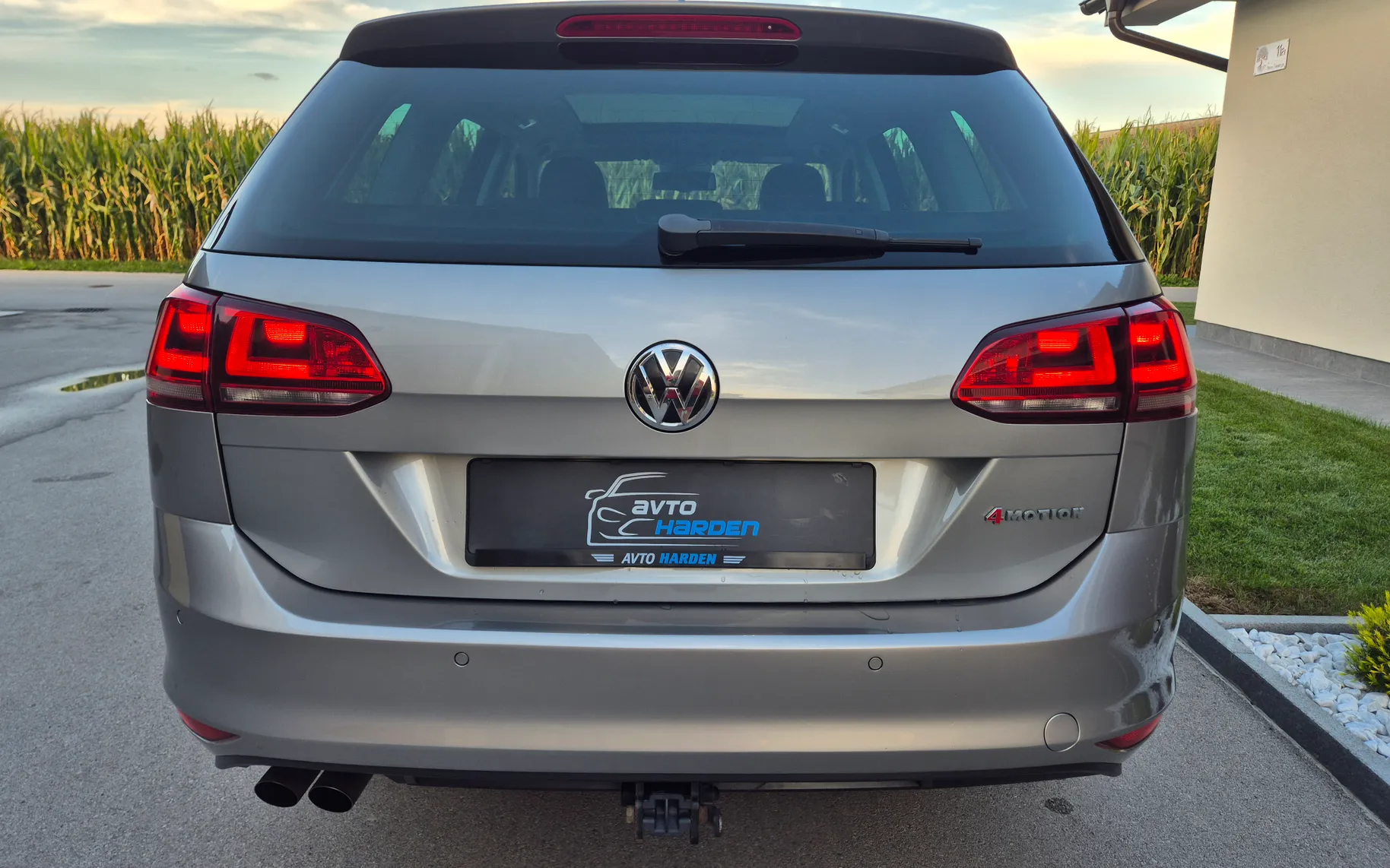 Zunanja slika - Volkswagen Golf - 4motion 2.0 TDI BMT Highline - 5