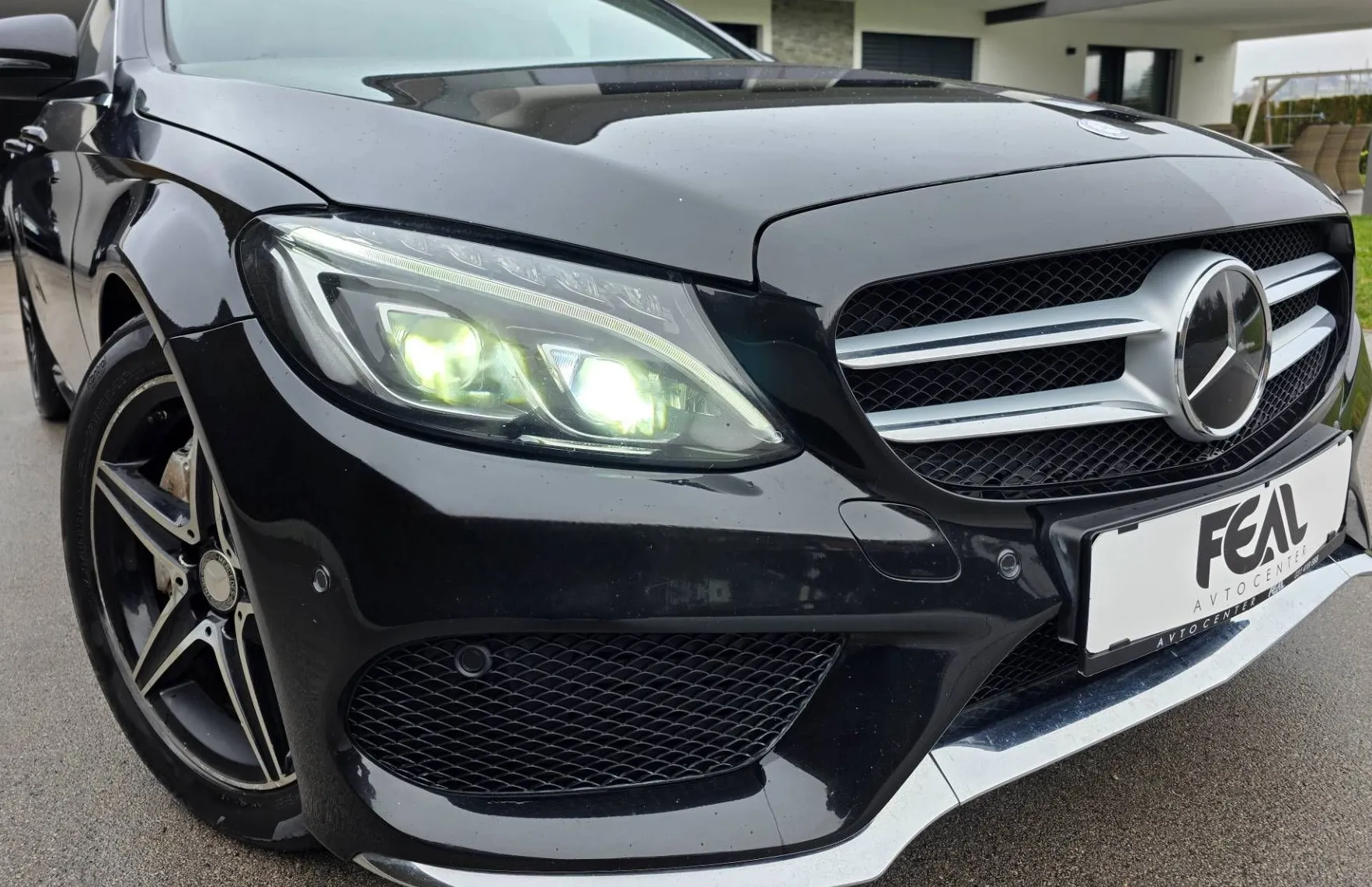 Zunanja slika - Mercedes-Benz C-Razred - 250CDI-AVT-AMG LINE-1 LASTNIK-SERVISNA KNJIGA-ACC - 9