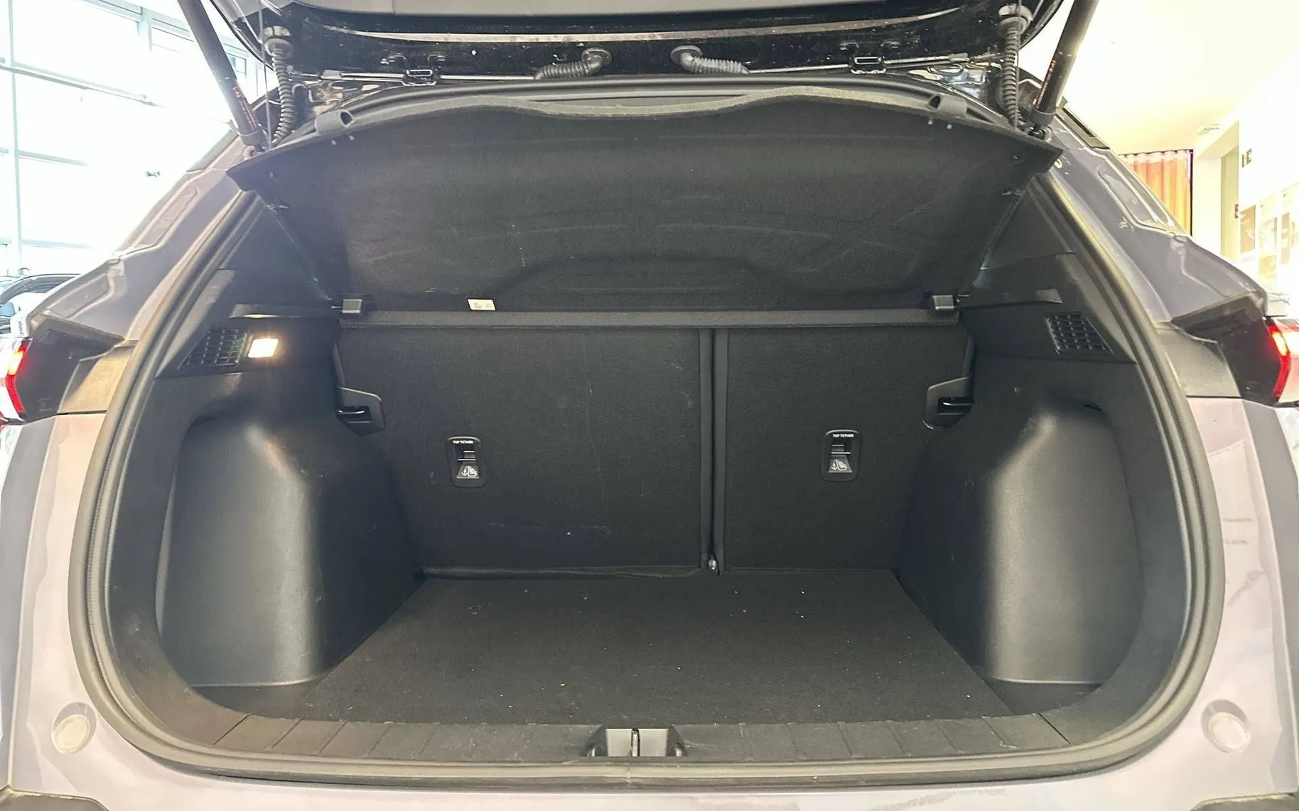 Notranja slika - Geely CoolRay - 1.5 TD GF+ - 11