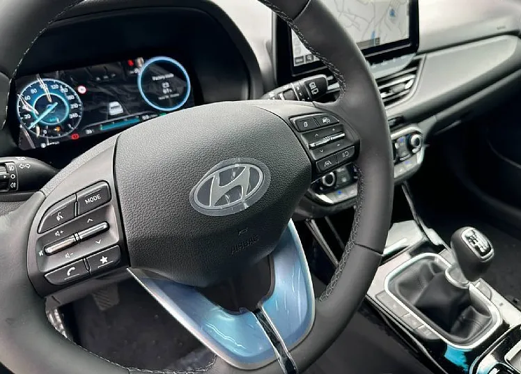Zunanja slika - Hyundai i30 Wagon - 1.5 T-GDI FL II. PREMIUM   MHEV. SMART. WINTER. - 12