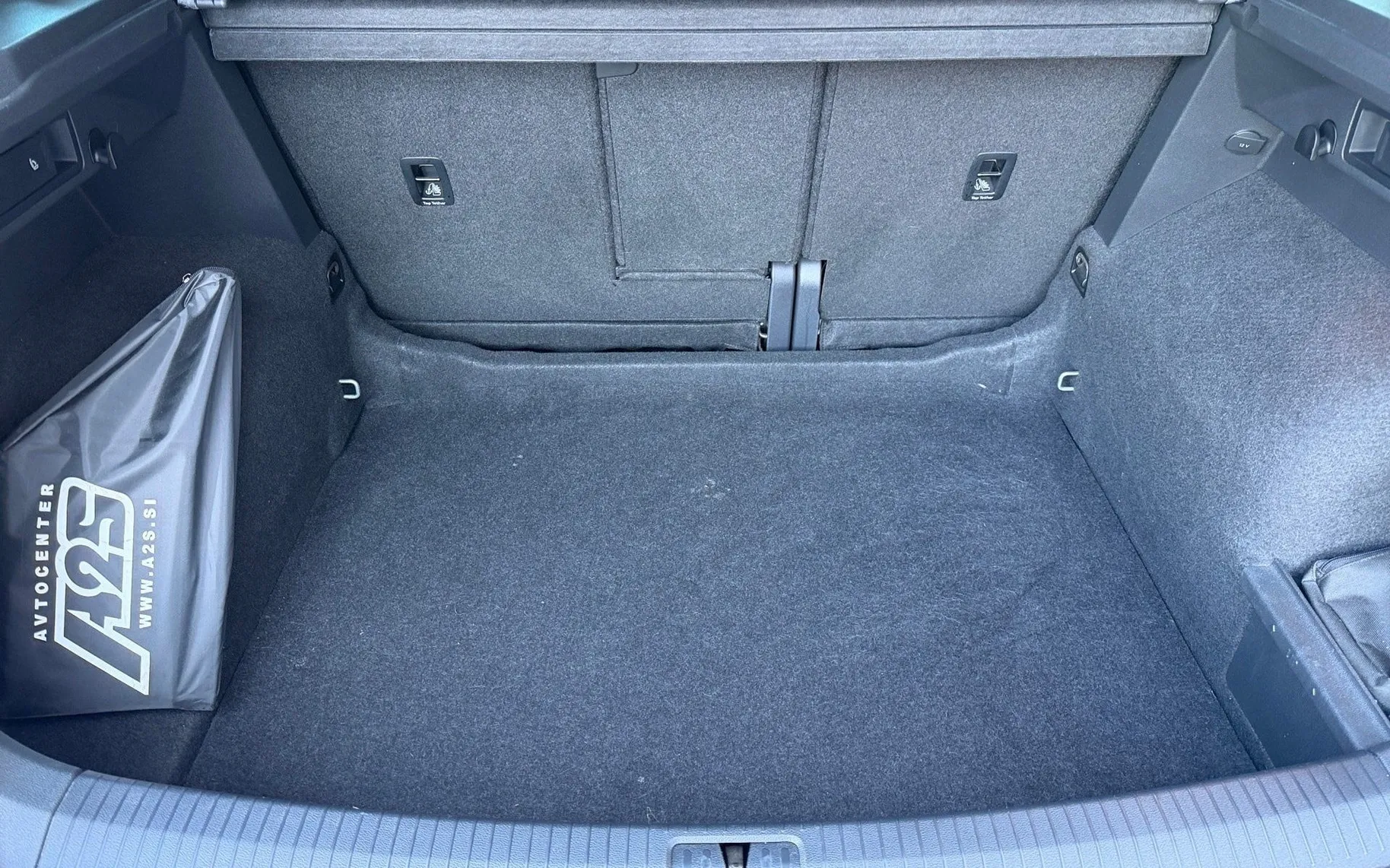 Notranja slika - Volkswagen Tiguan - 1.4 TSI ACT BMT Comfortline-LED-ACC-PDC-Vzv.kamera - 12