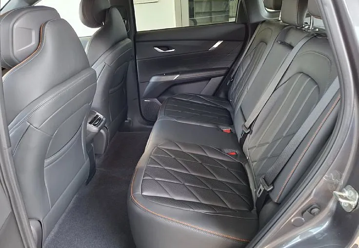 Zunanja slika - Changan CS75 Plus - 8AT+ KOMPLET ZIMSKIH PNEVMATIK+DOBAVA TAKOJ - 6