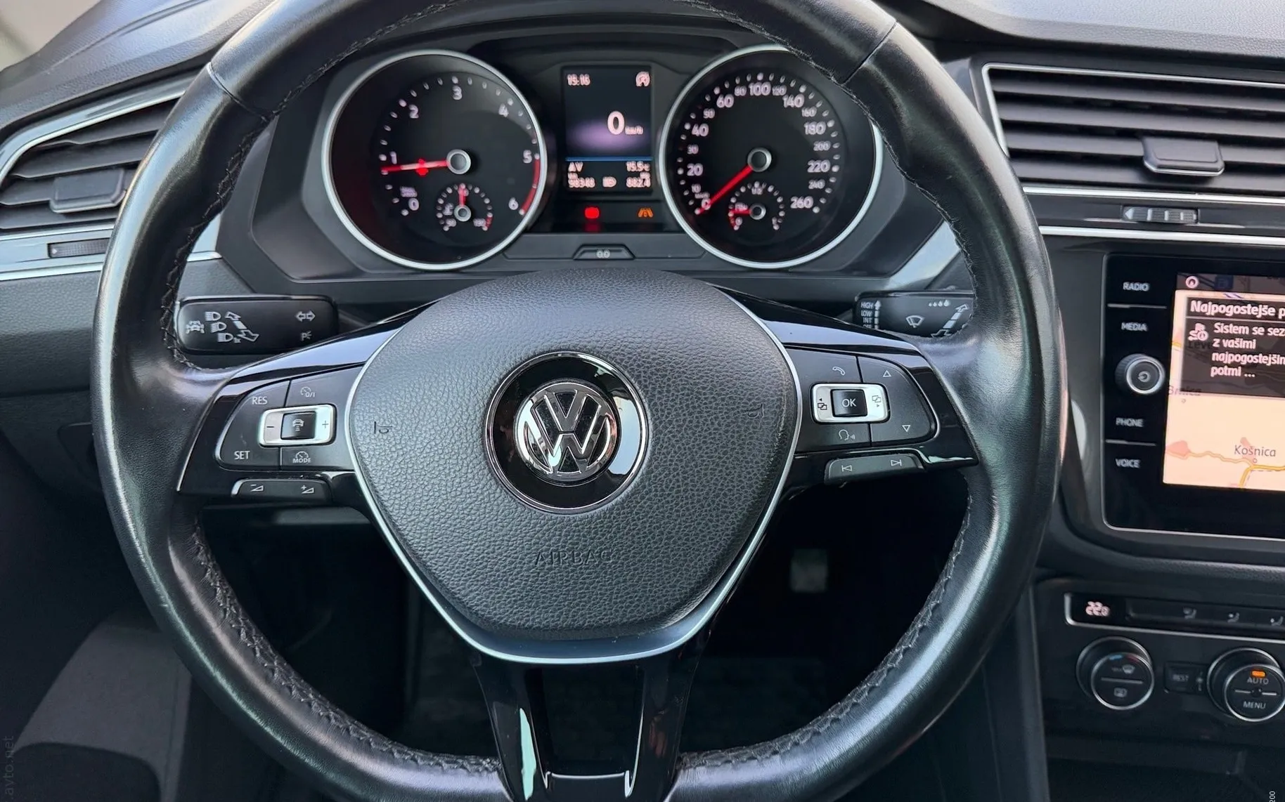 Notranja slika - Volkswagen Tiguan - 2.0 TDI Comfortline Kamera - LED - Kljuka... - 8