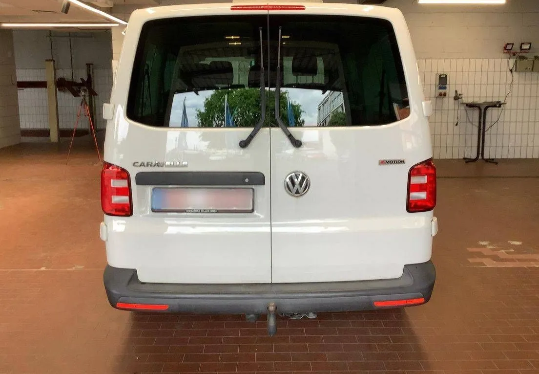 Zunanja slika - VW Caravelle - T6  2.0TDI 4MOTION KLIMA KLJUKA 7 SEDEŽEV - 3