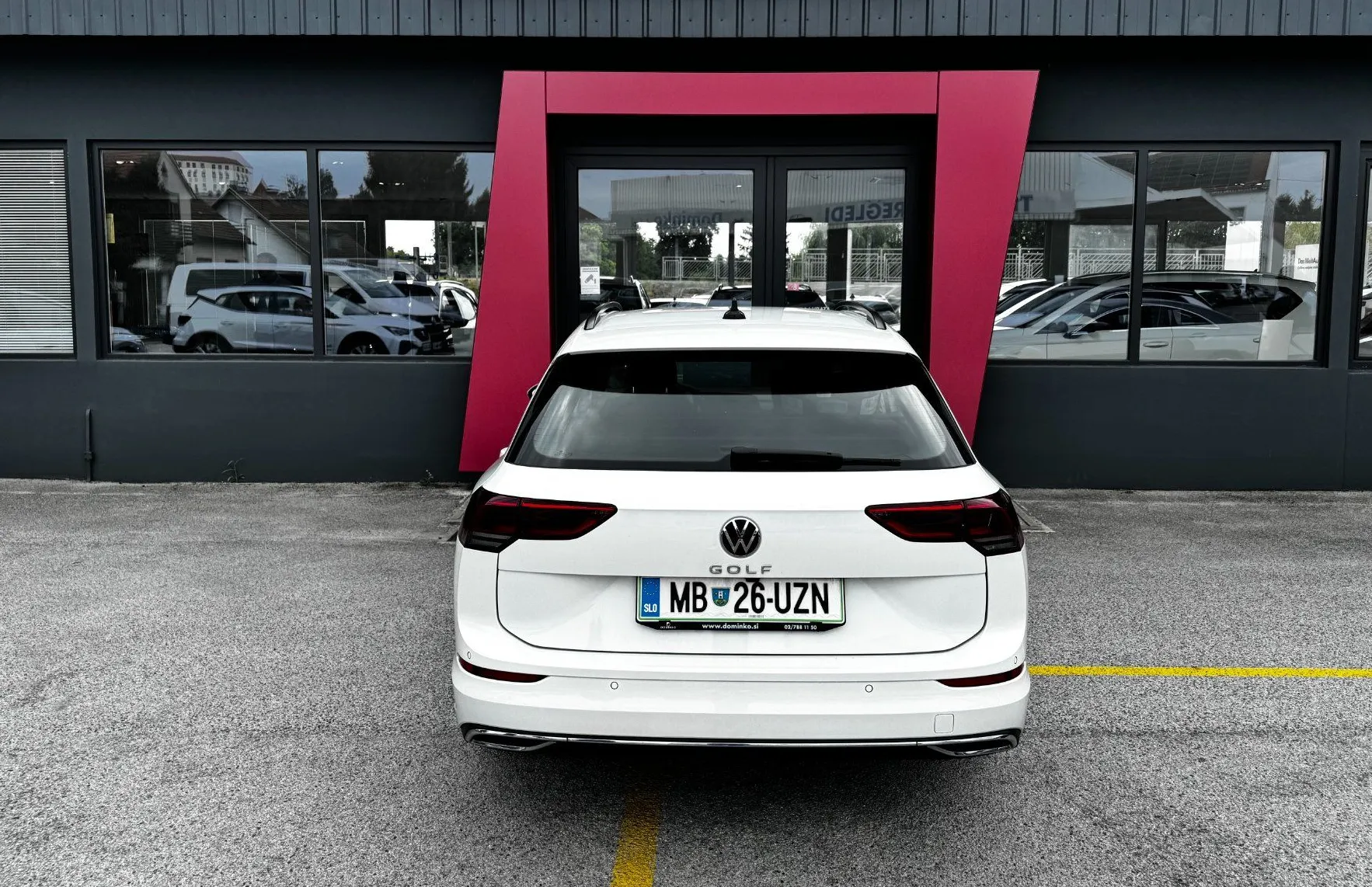 Zunanja slika - Volkswagen Golf - Variant 2.0 TDI BMT Style DSG - 4