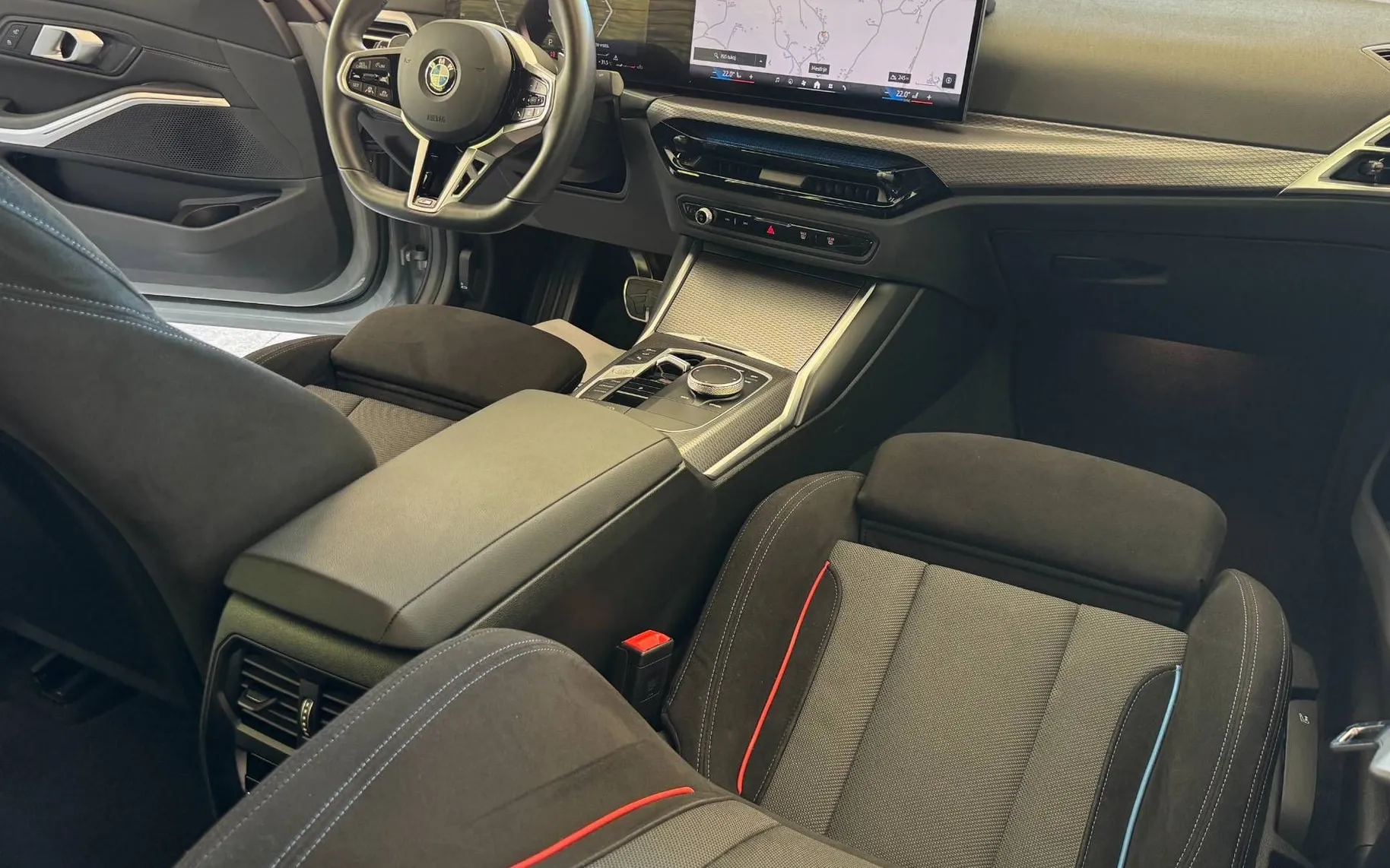 Notranja slika - BMW serija 3: - 320d xD M PRO PAKET-HEAD UP-KAMERA360-NAVI-ACC- - 12
