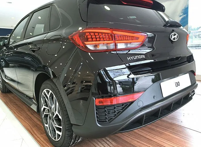 Zunanja slika - Hyundai i30 - 1.6 T-GDI PREMIUM N-LINE-REZ.K-SMART-APPLE-VIDEO - 5
