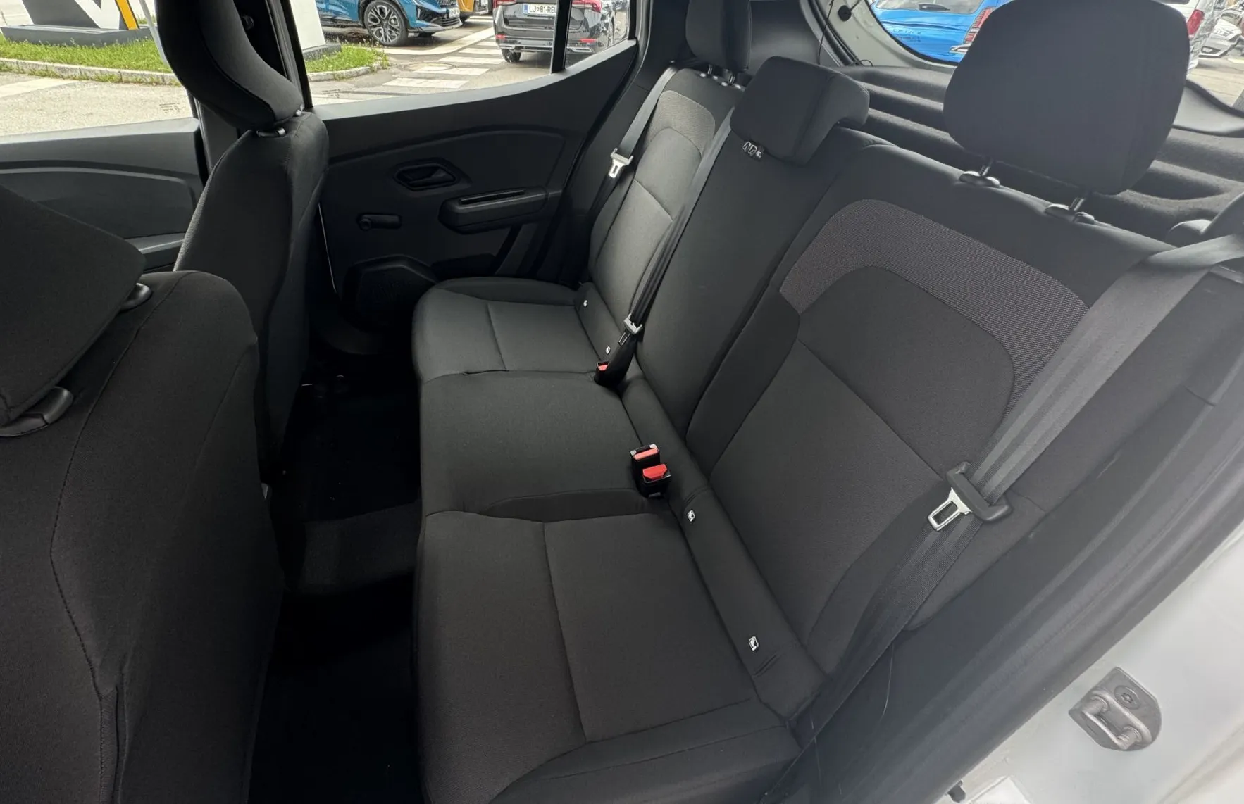 Zunanja slika - Dacia Sandero - 1.0 TCe 100 Essential - 11