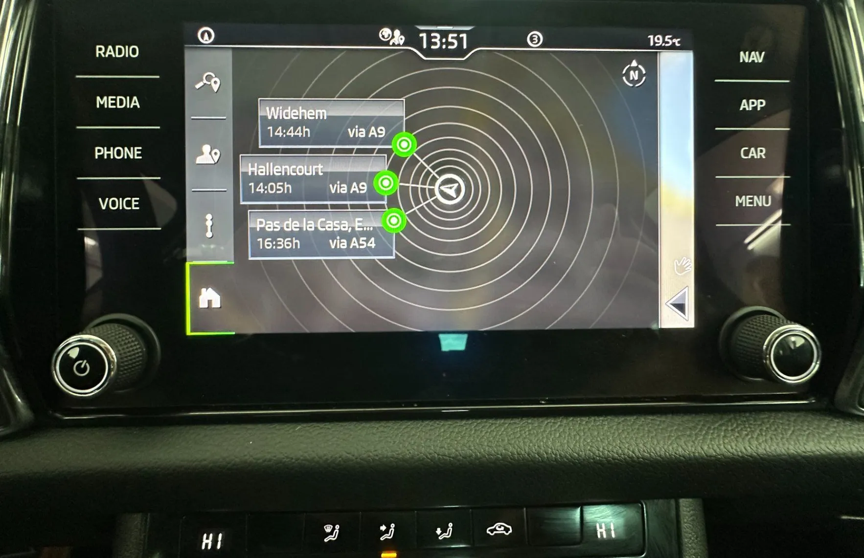 Zunanja slika - Škoda Kodiaq - 2.0 TDI 110kW DSG.KAMERA.LED..2023.ACC.KLJUKA.7SED - 17