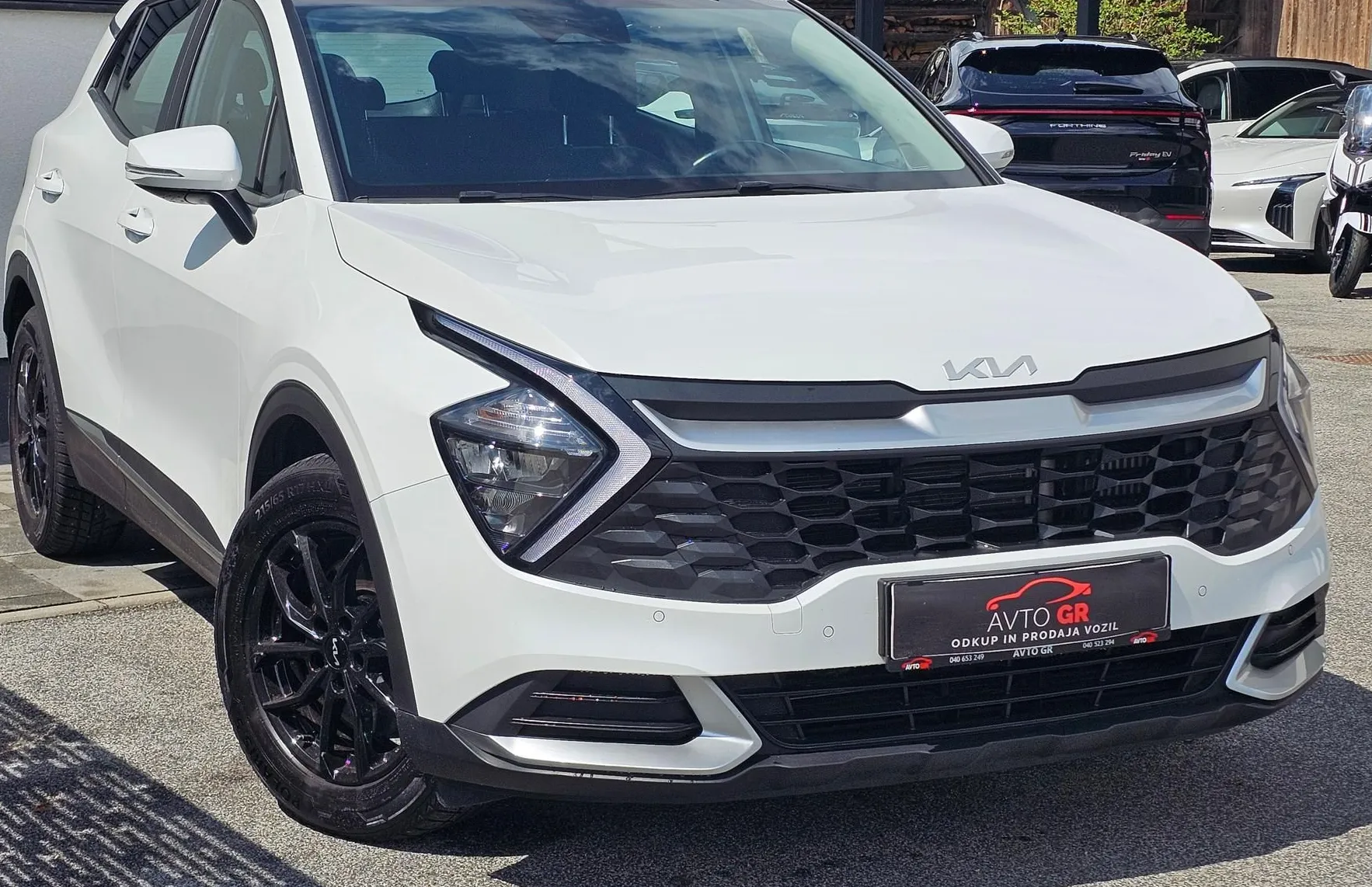 Zunanja slika - KIA Sportage - 2WD 1.6 T-GDI LX Fresh- Le 89.000km-1.LAST.-ODLIČE - 11