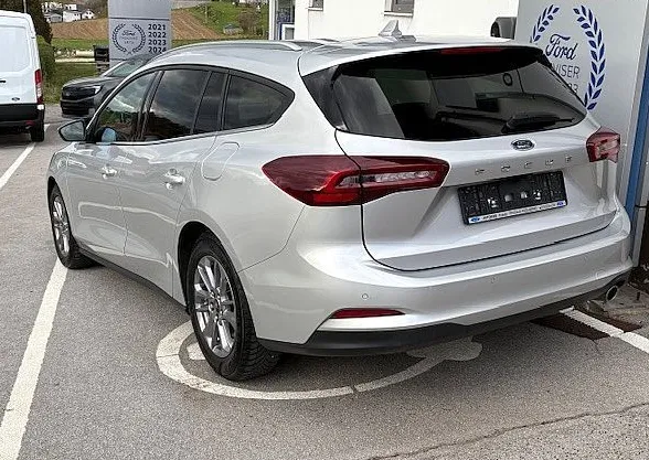 Zunanja slika - Ford Focus - 1.0 EcoBoost 125KM - SLO.VOZILO - samo  8901km - 3