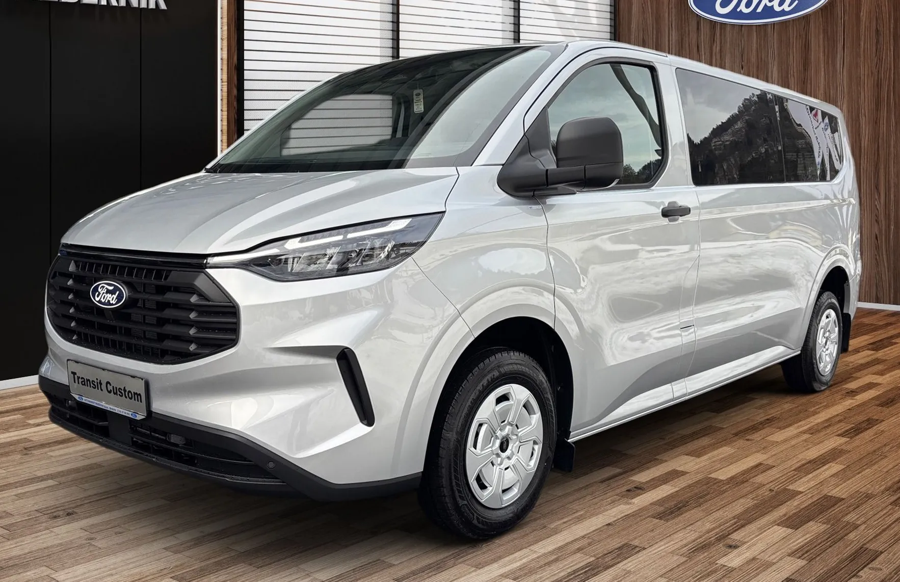 Zunanja slika - Ford E-Transit Custom - Transit Custom KOMBI TREND 2.0 TDCi 150PS M6-NA ZALOGI - 1