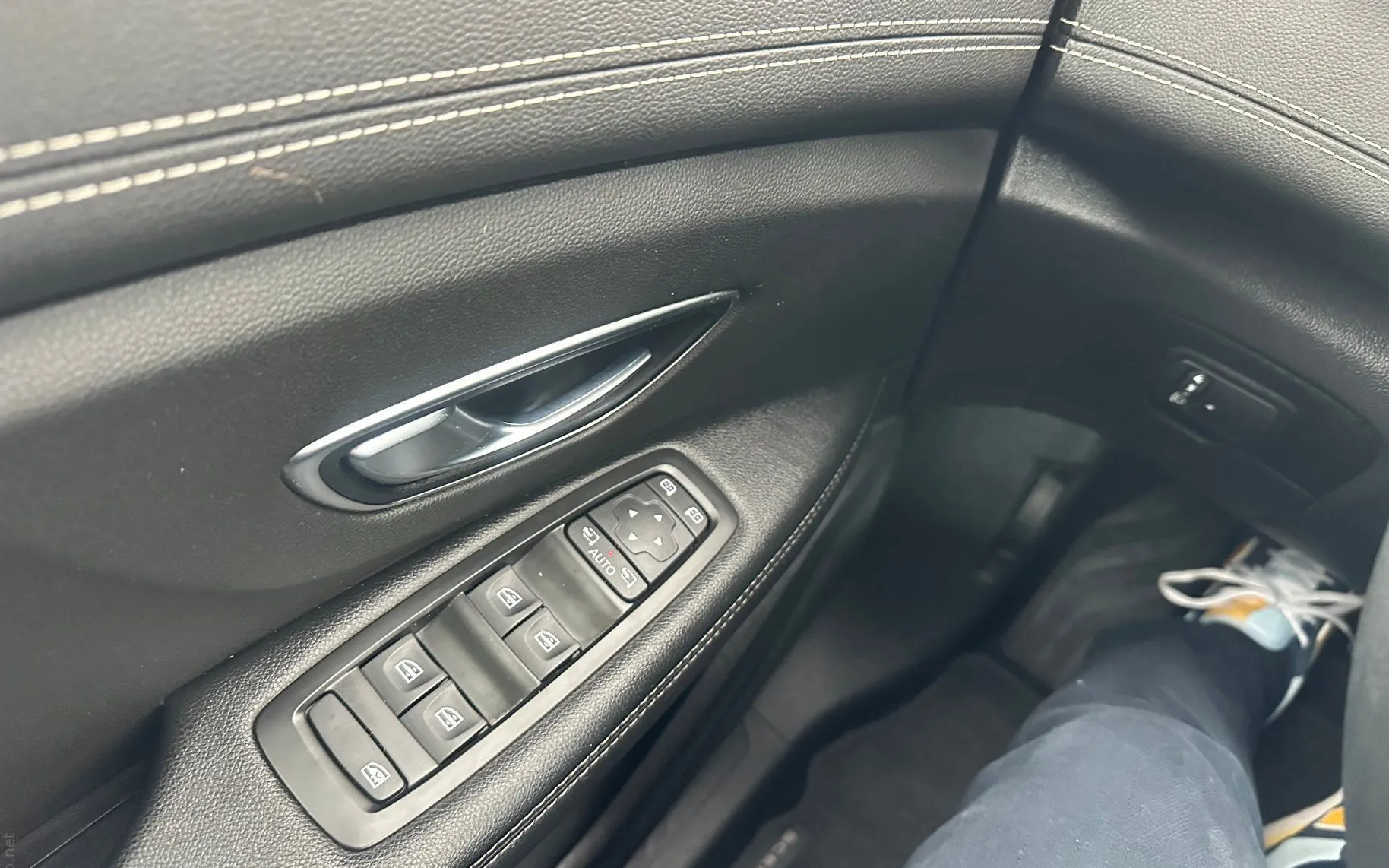 Zunanja slika - Renault Grand Scenic - Blue dCi 120 Intens.KAMERA.NAVI.USNJE.KLJUKA.7SEDE - 14